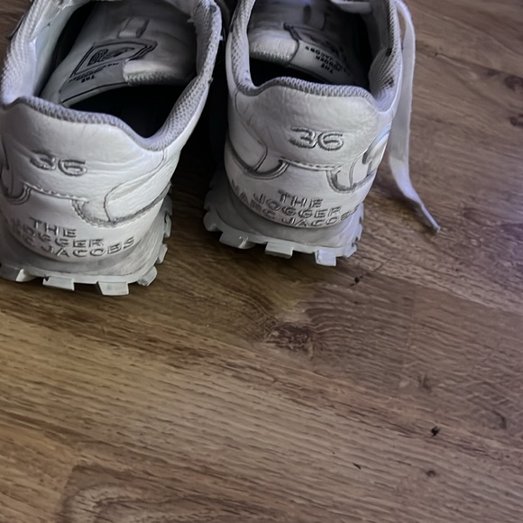 Marc Jacobs The Leather Jogger Sneaker - Picture 2 of 10